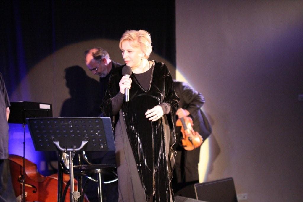 Koncert Krystyny Jandy w hotelu Qubus
