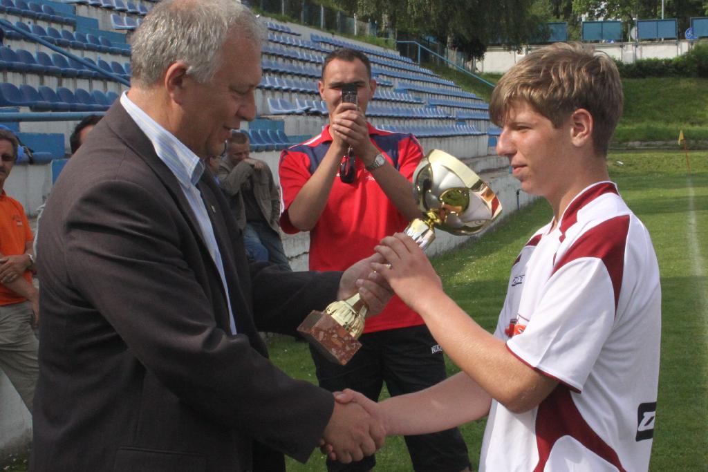 Puchar Jantury dla Gola
