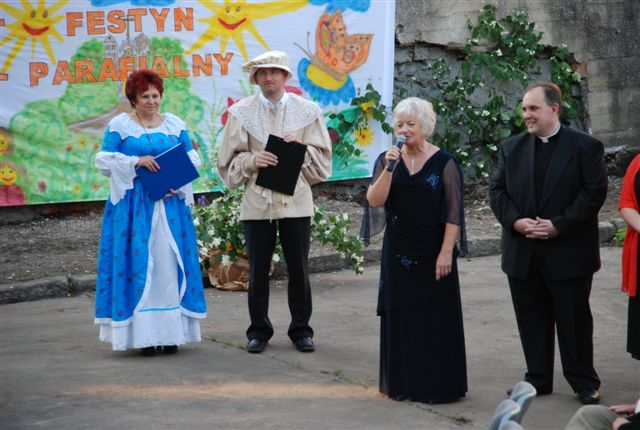 Festyn parafialny w Prochowicach