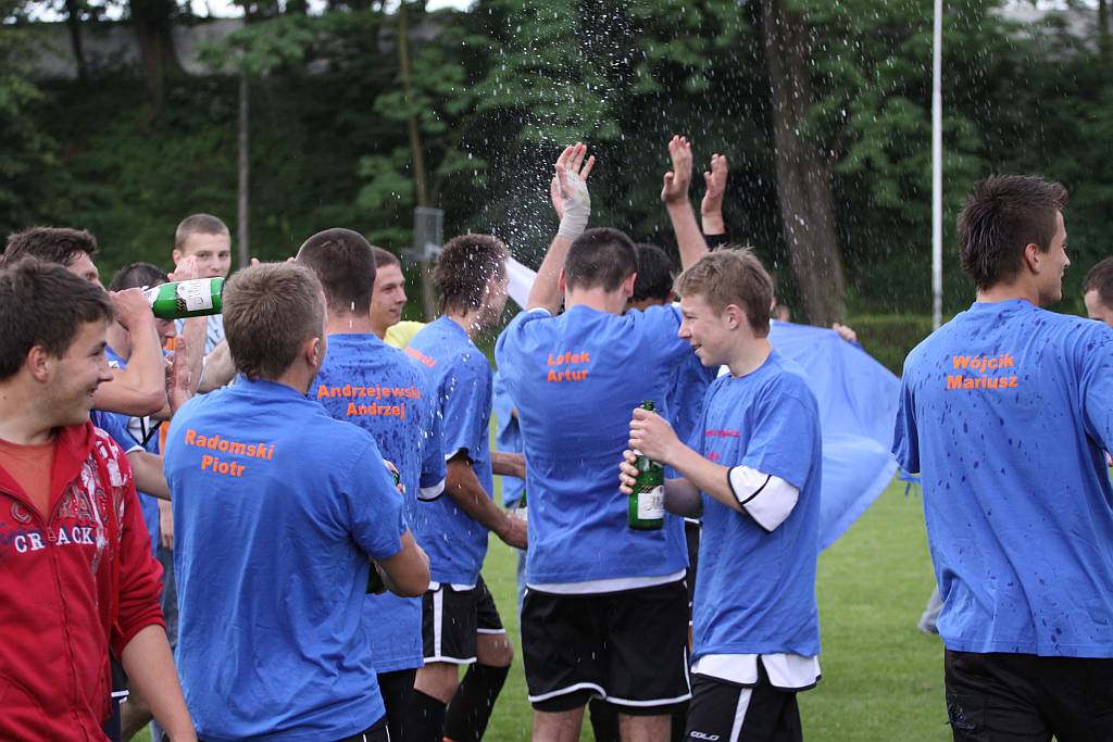 Konfeks w 4. lidze
