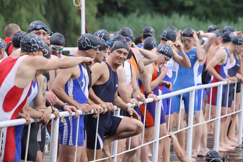 Triathlon w Jezierzanach