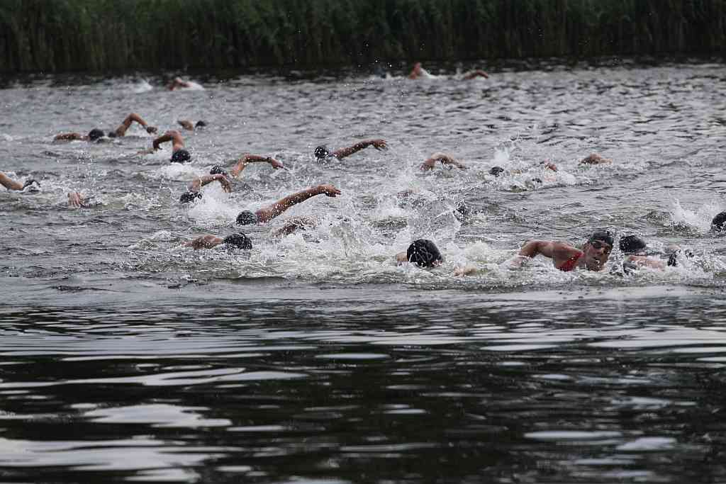 Triathlon w Jezierzanach