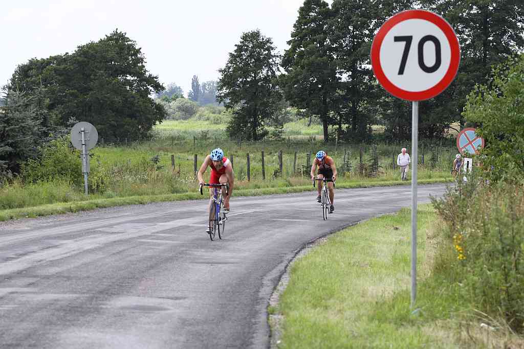 Triathlon w Jezierzanach