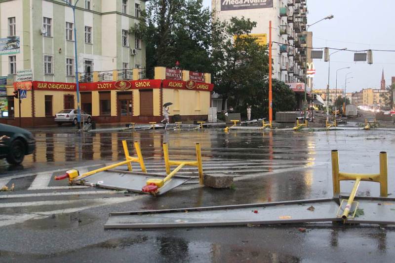 Tropikalna nawałnica w Legnicy