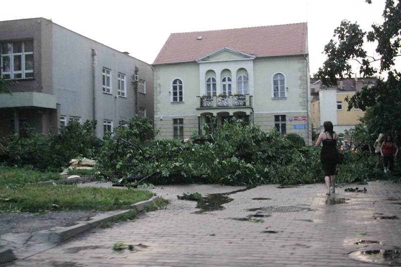Tropikalna nawałnica w Legnicy