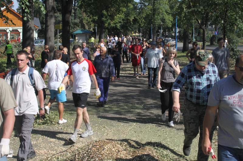 Pospolite ruszenie w legnickim parku