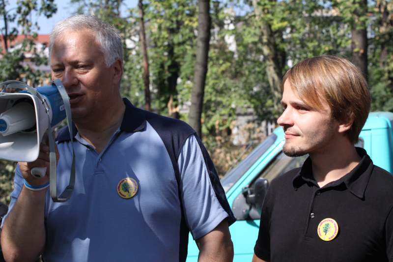 Pospolite ruszenie w legnickim parku