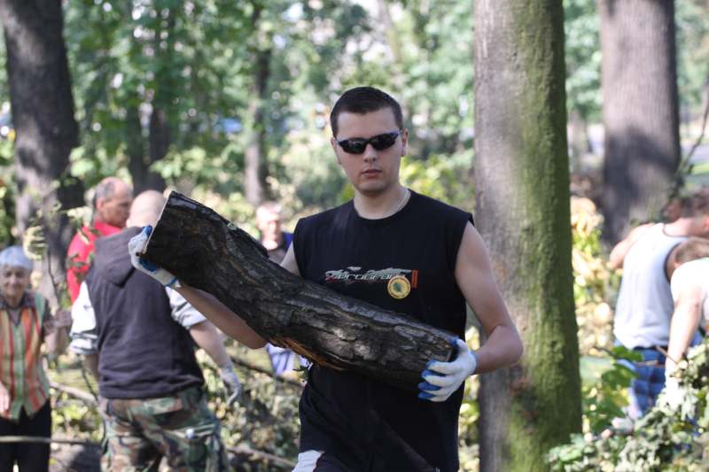 Pospolite ruszenie w legnickim parku