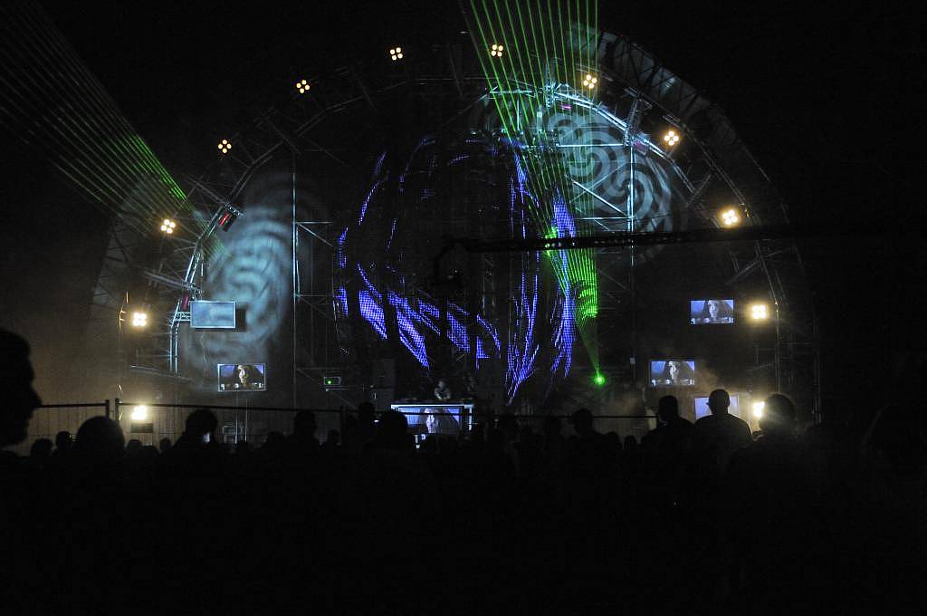 Najazd klubowiczów na klasztor