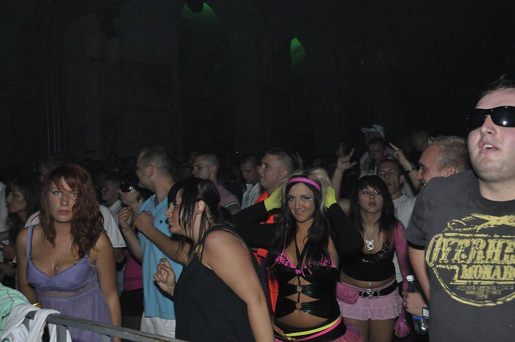 Najazd klubowiczów na klasztor