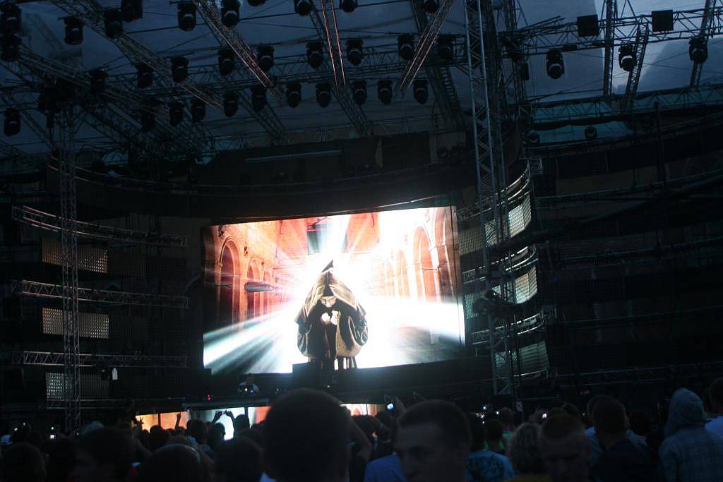 Najazd klubowiczów na klasztor