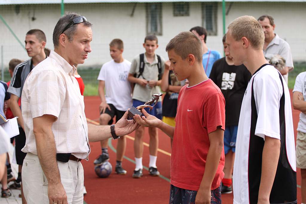 Wakacyjna przygoda z piłką