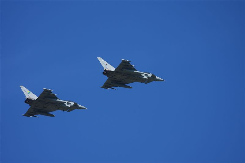 AIR SHOW