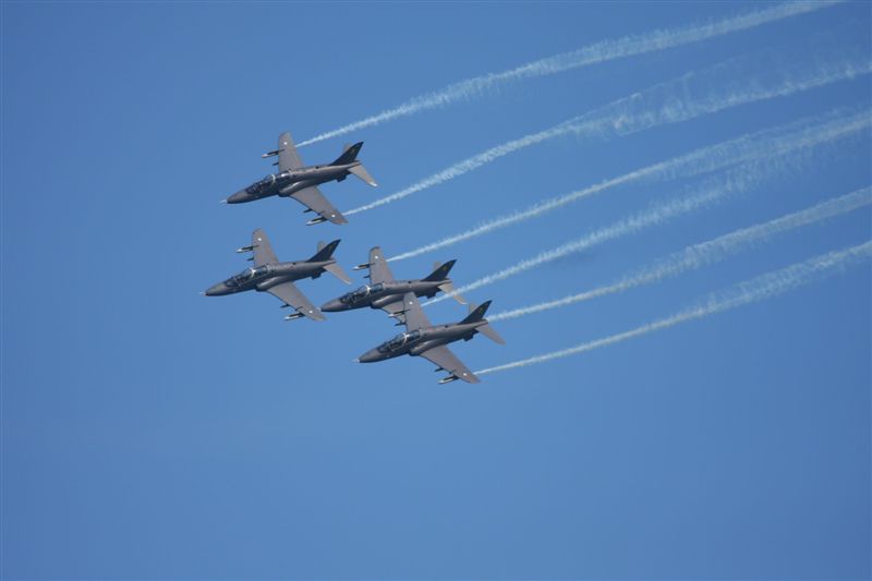 AIR SHOW