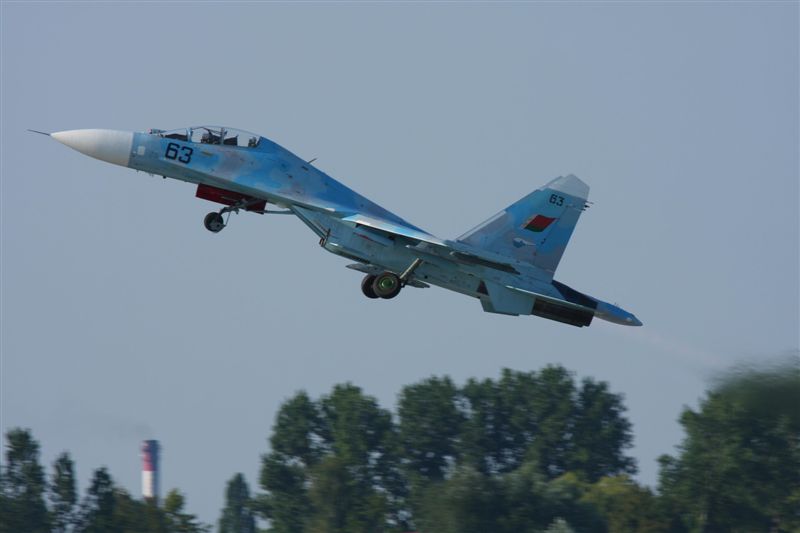 AIR SHOW