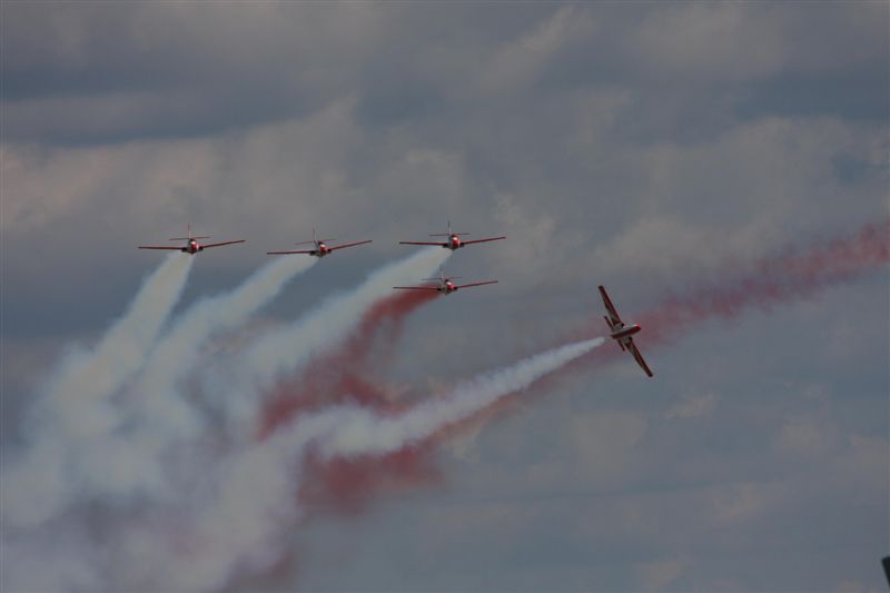AIR SHOW