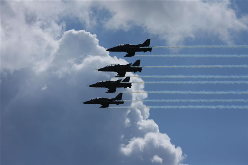 AIR SHOW