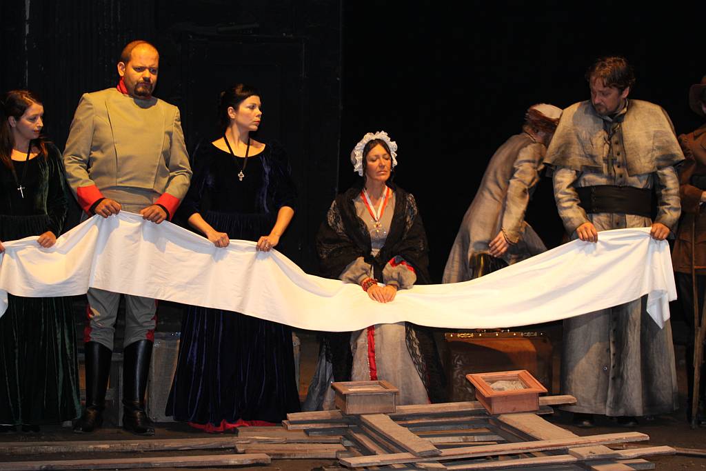 Premiera w rocznicę 17 września