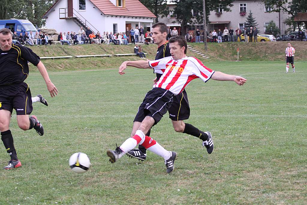 Błękitni – Iskra