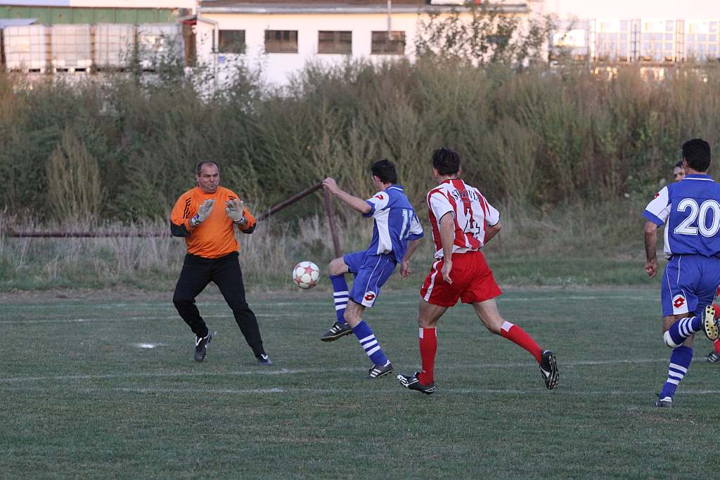 Miedź - Ostrovia