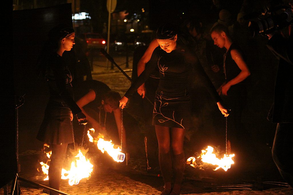 Flop Show (2)