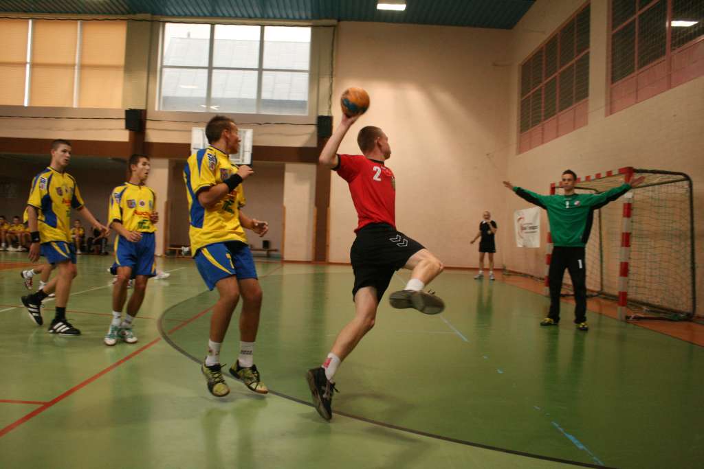 Faworyt nie dał szans Siódemce