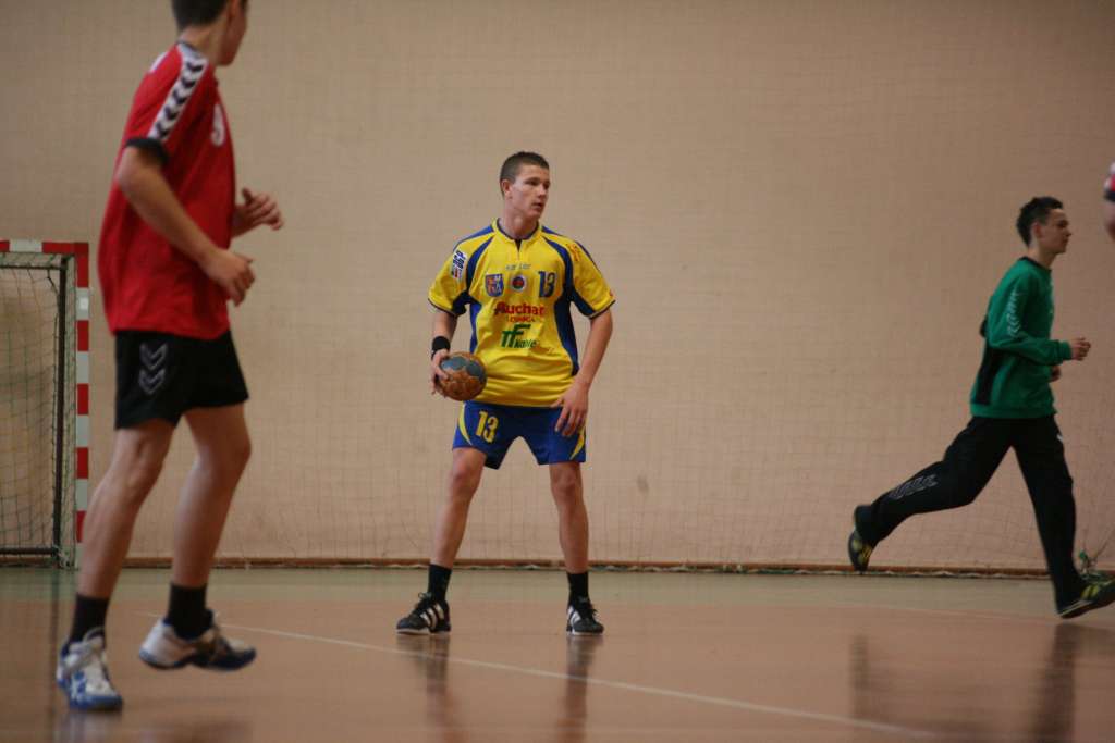 Faworyt nie dał szans Siódemce