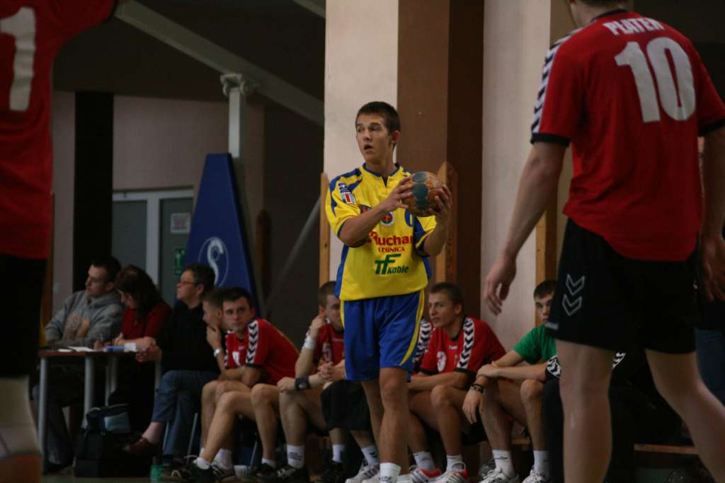 Faworyt nie dał szans Siódemce