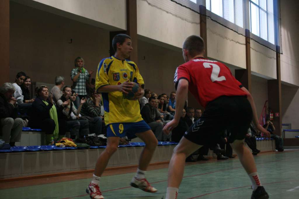 Faworyt nie dał szans Siódemce