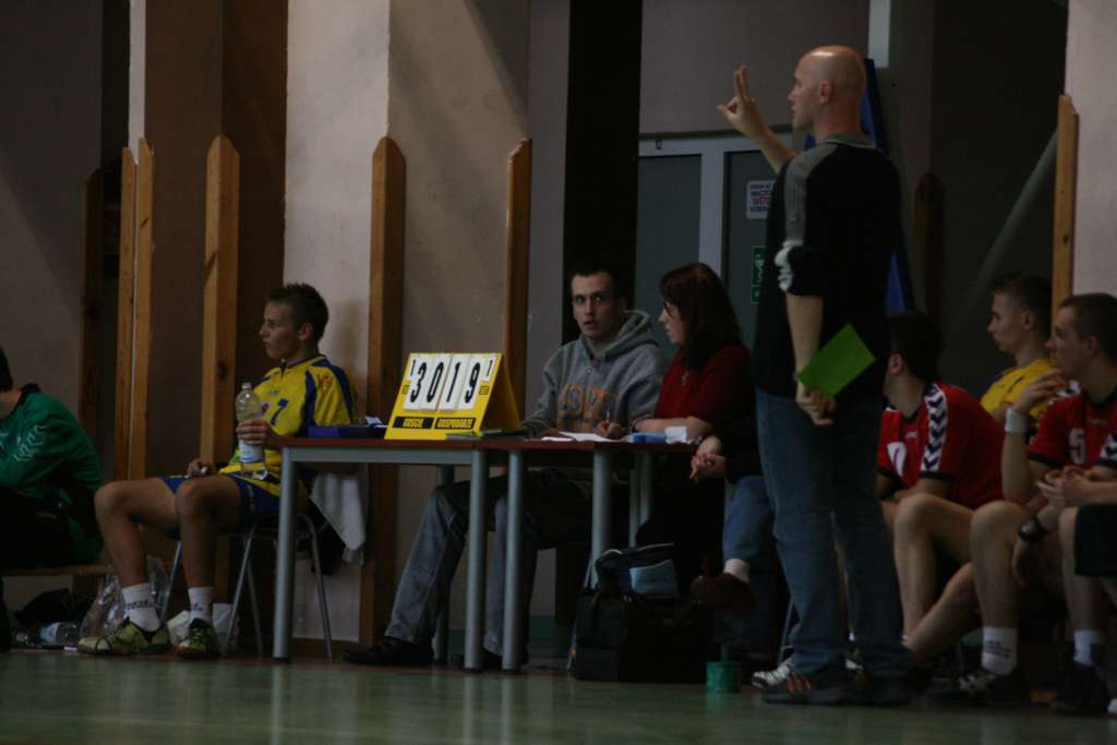 Faworyt nie dał szans Siódemce