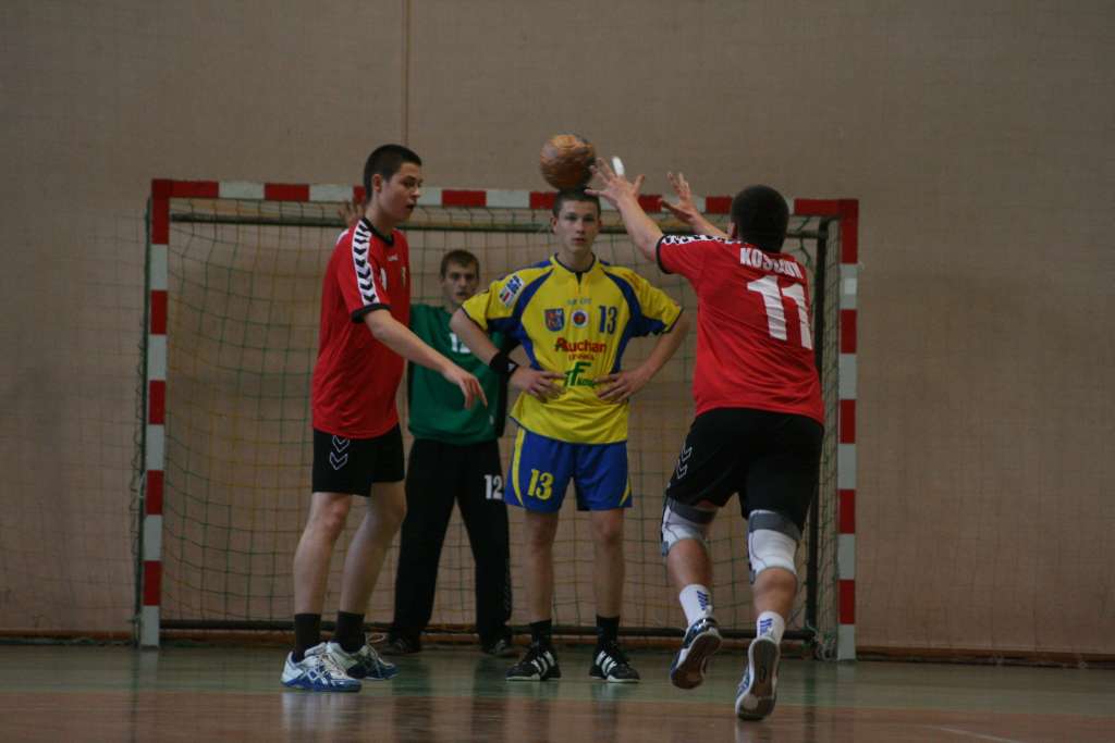 Faworyt nie dał szans Siódemce