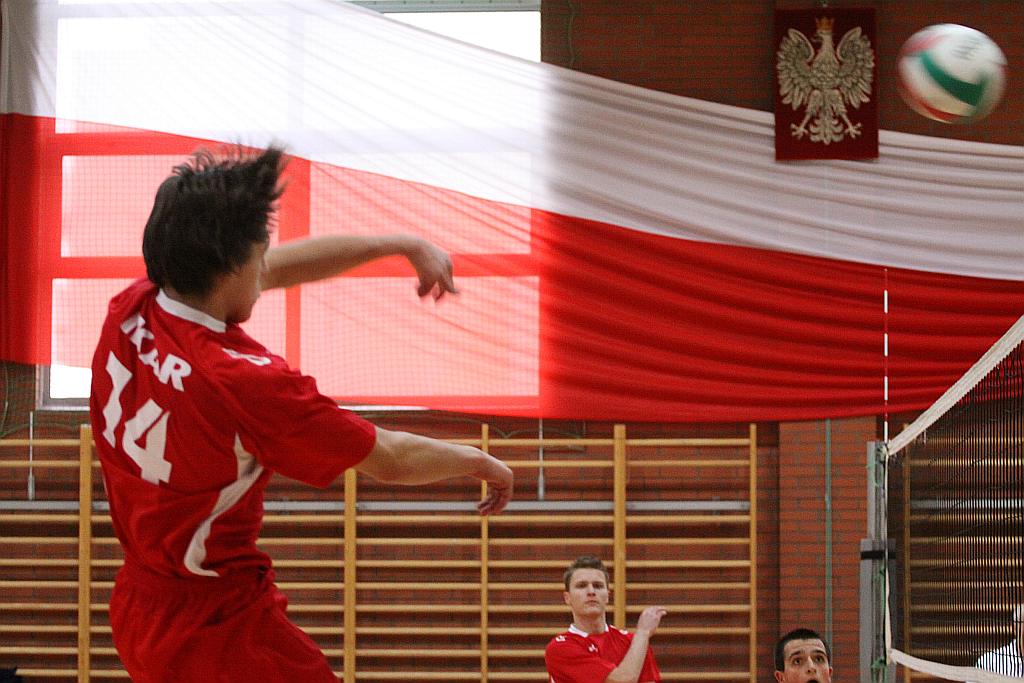 Ikar zmiótł rywali z parkietu