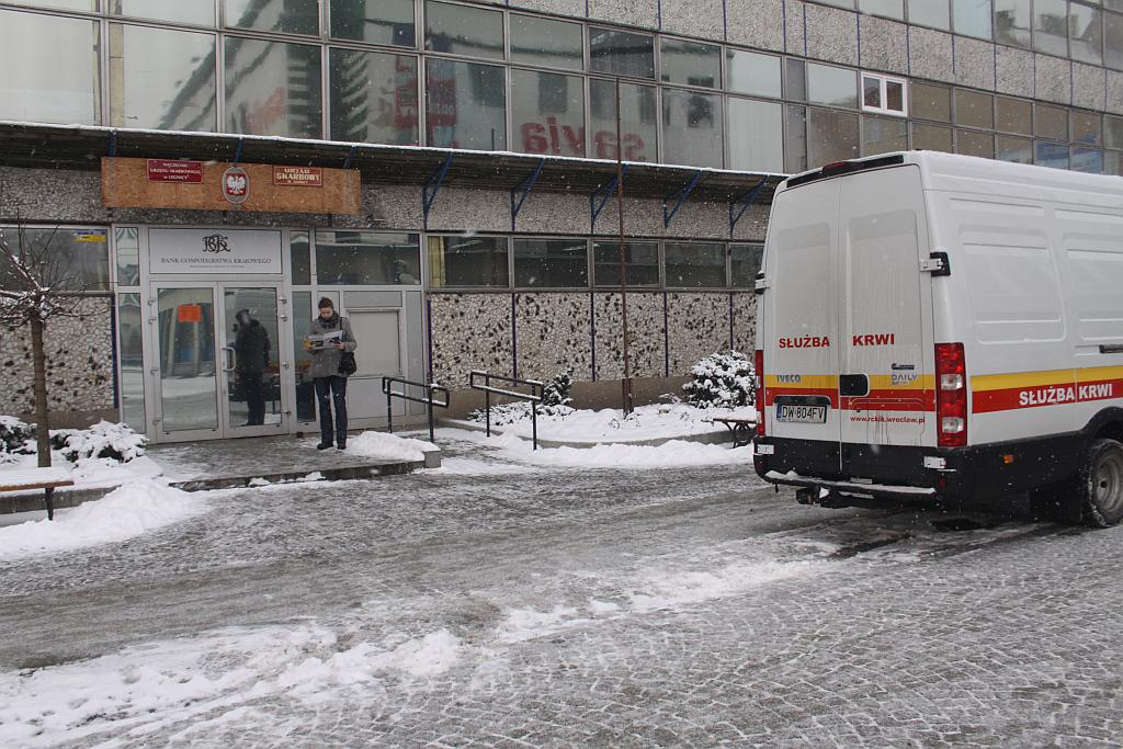 Oddali osiem litrów krwi