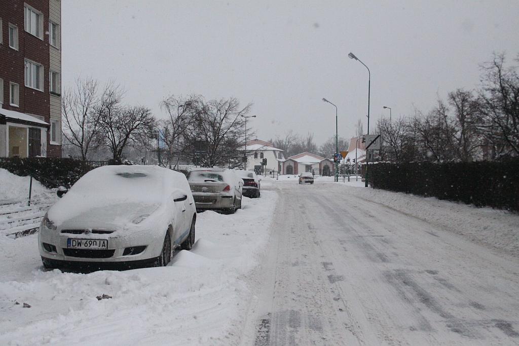 Legnica zasypana śniegiem
