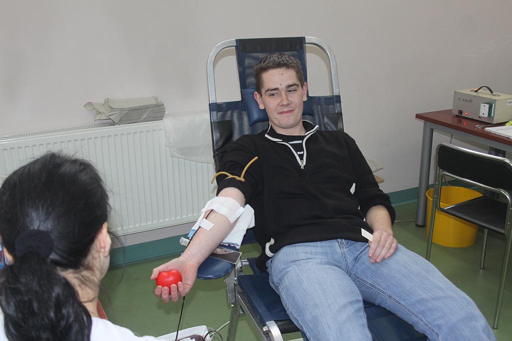 Młodzież z Henrykówki oddała krew