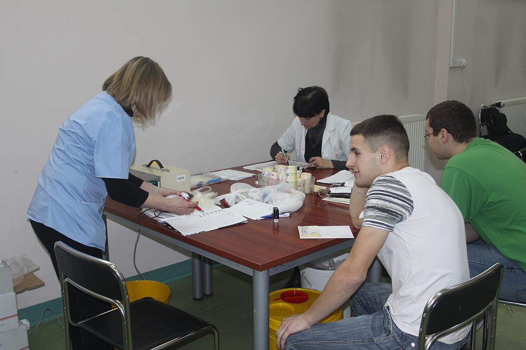 Młodzież z Henrykówki oddała krew