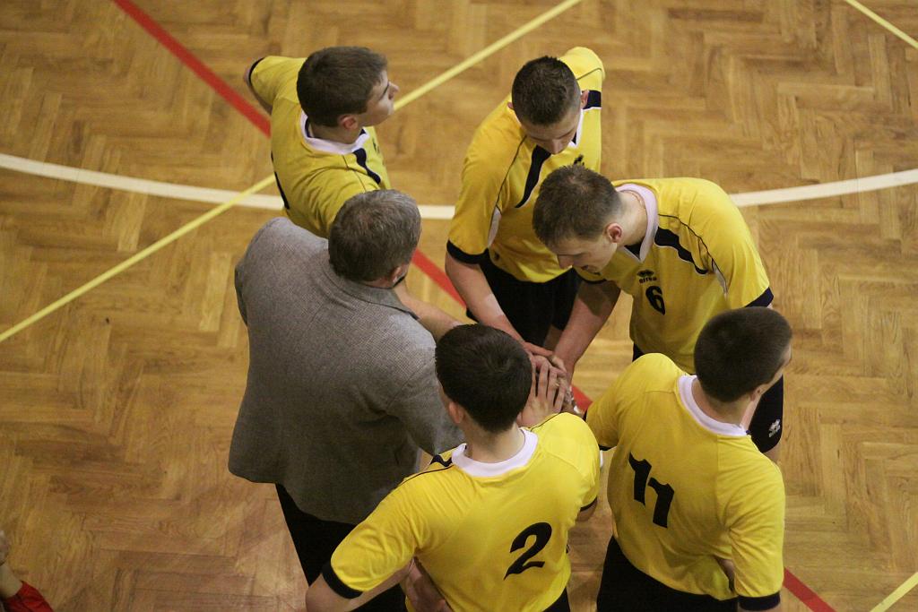 Pierwsza porażka siatkarzy Ikara