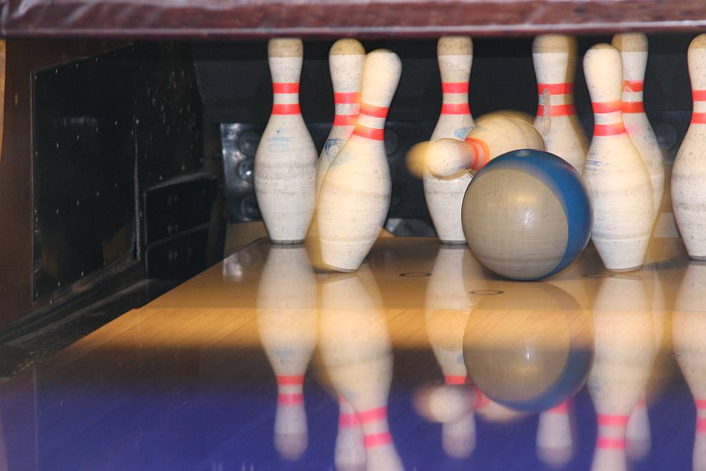 Legnicka Liga Bowlingowa