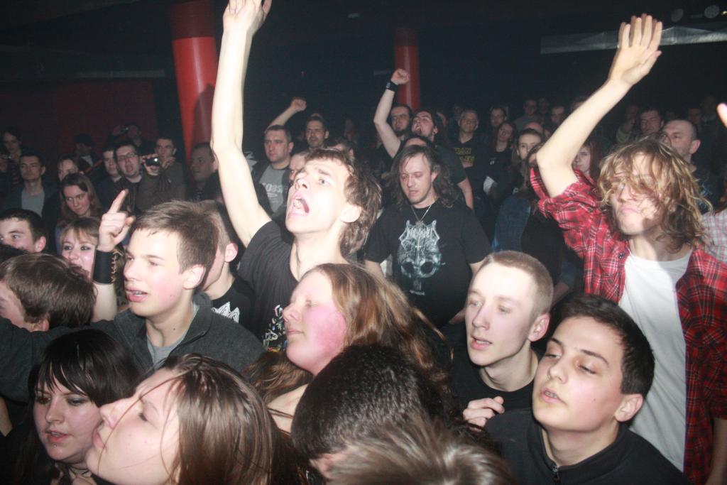 AMOKH i Acid Drinkers