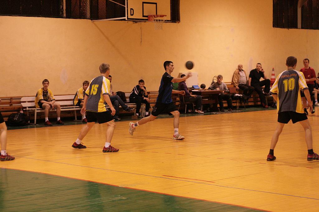 Zwycięstwo juniorów mł. Dziewiątki
