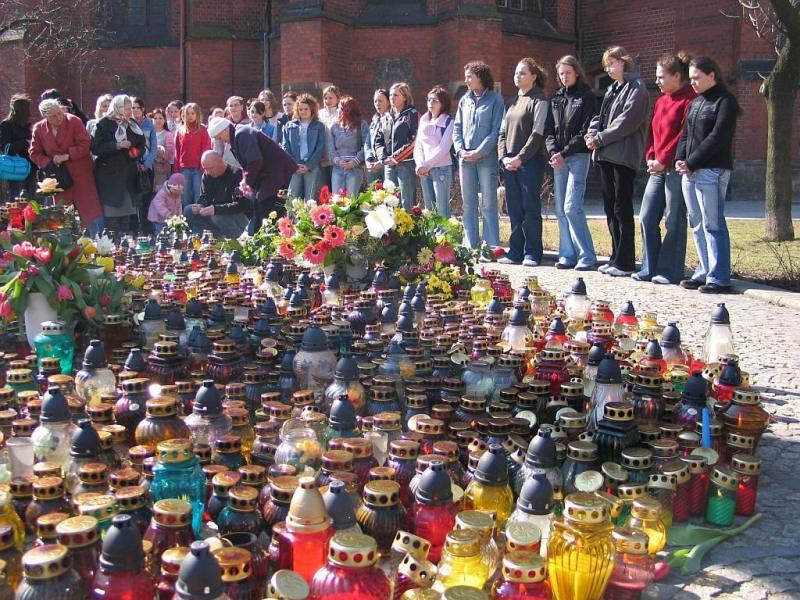 Pięć lat temu w Legnicy i w Rzymie