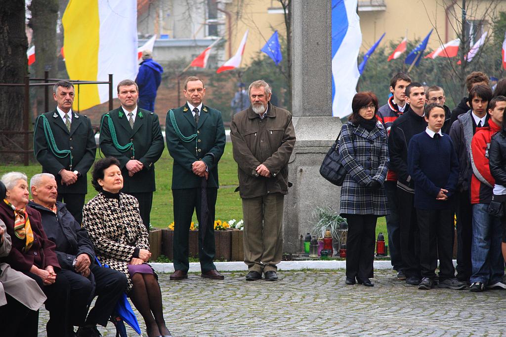 Zasadzili „Dęby Pamięci”