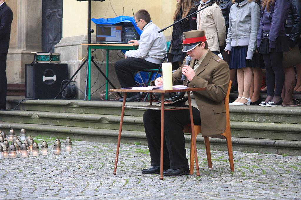 Zasadzili „Dęby Pamięci”