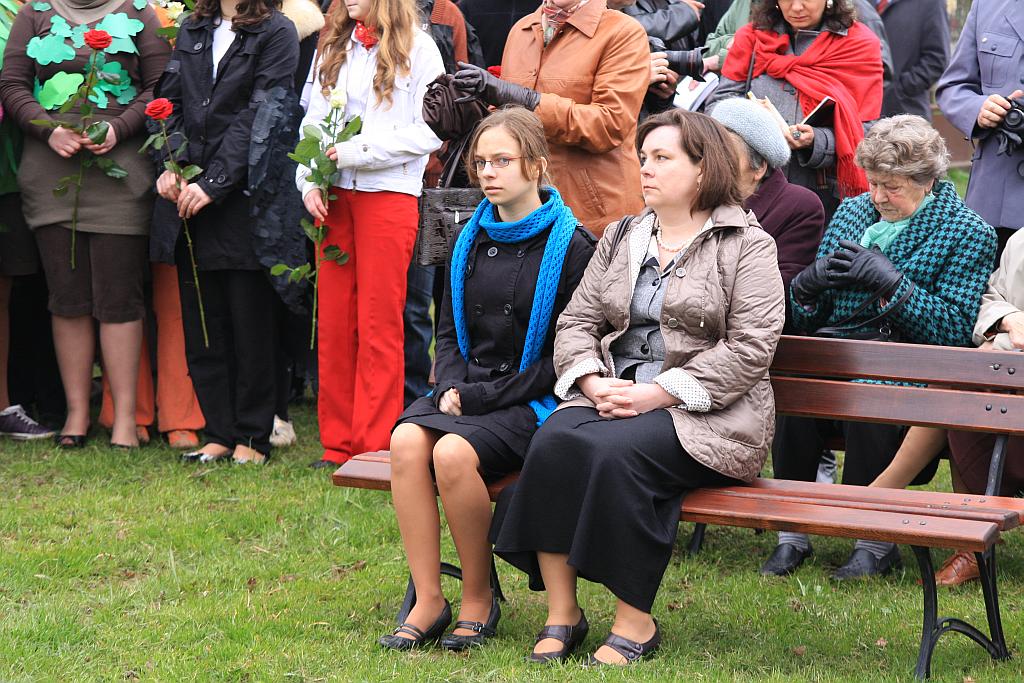 Zasadzili „Dęby Pamięci”