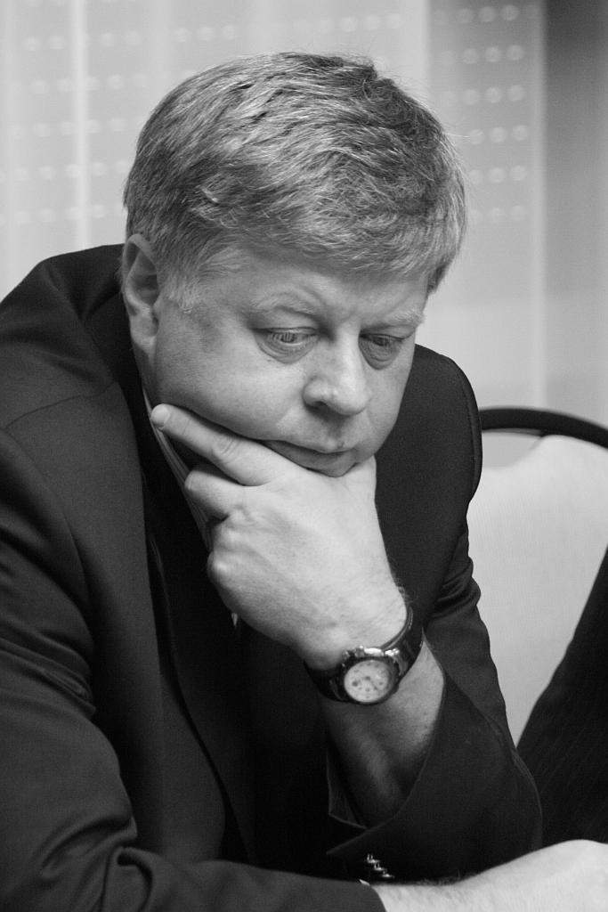 J. Szmajdziński: Polityczna ekstraklasa