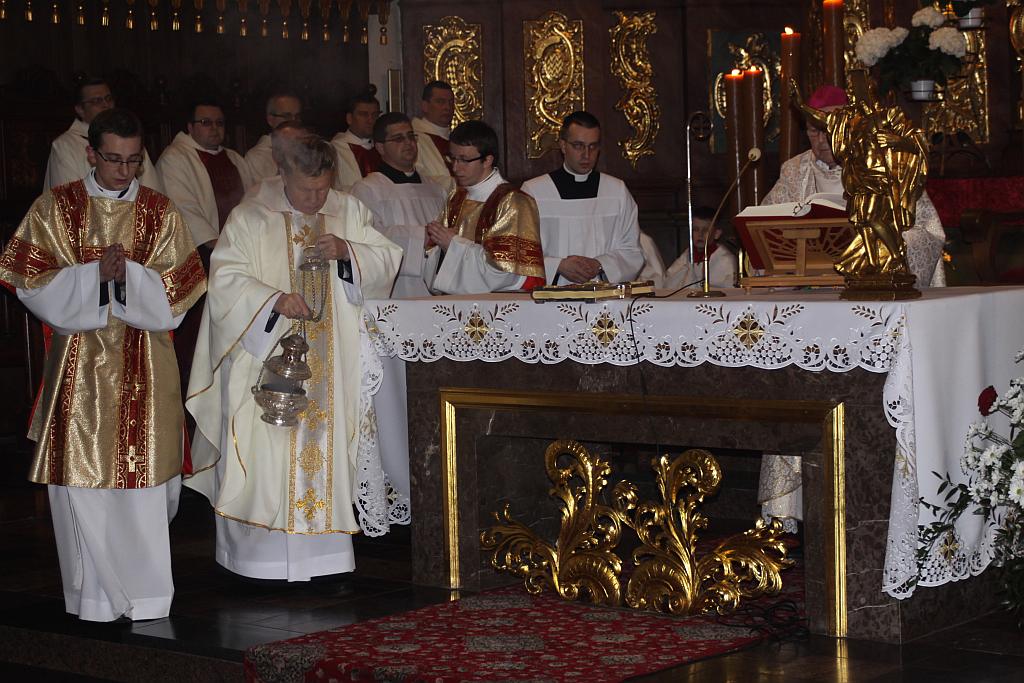 Msza żałobna w legnickiej katedrze