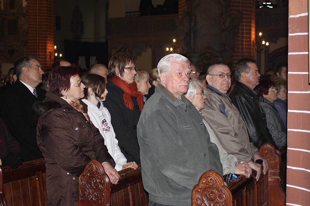 Msza żałobna w legnickiej katedrze