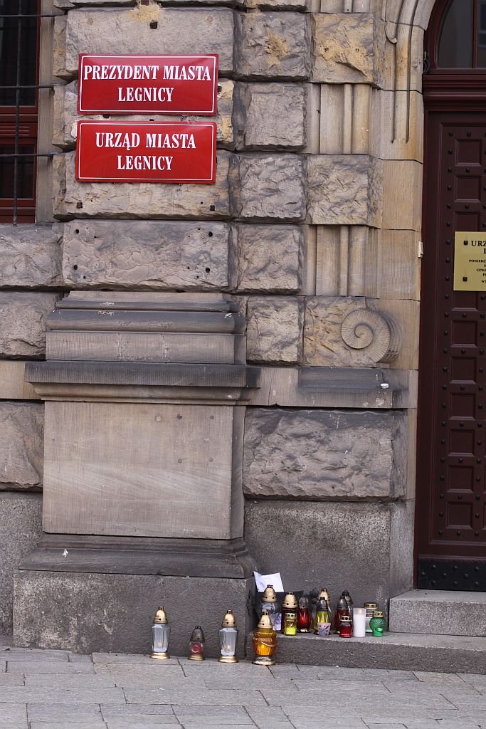 Żałoba na legnickich ulicach
