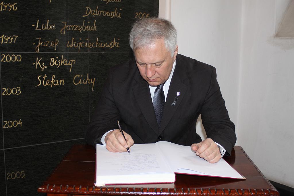Złóż kondolencje w Ratuszu