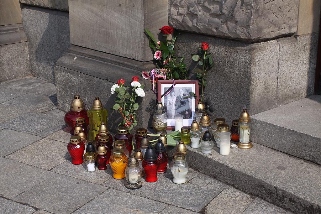 Złóż kondolencje w Ratuszu